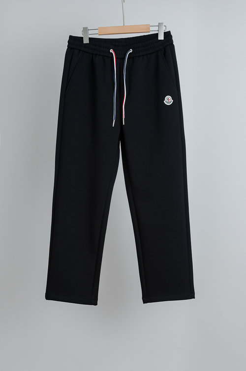 Moncler Comfortable Straight-Leg Stretch Trousers
