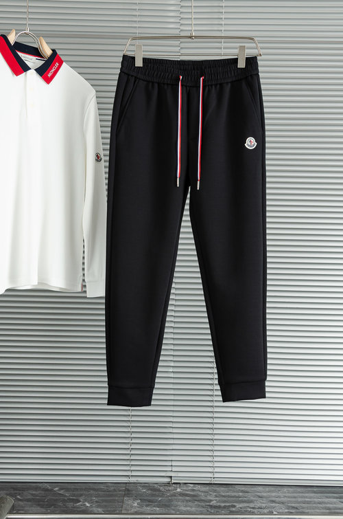 Moncler Comfortable Cotton Blend Straight-Leg Pants