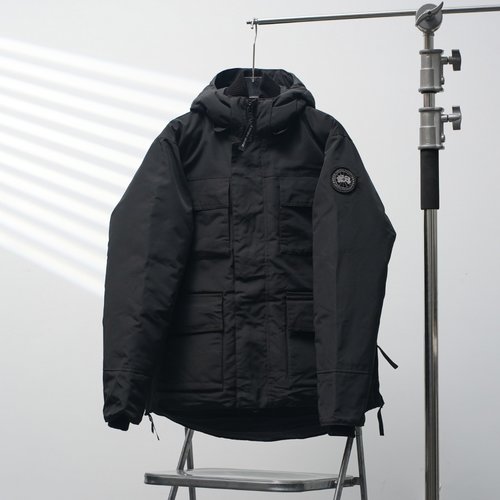 Canada Goose Hooded Down Jacket in Black with a Black Label