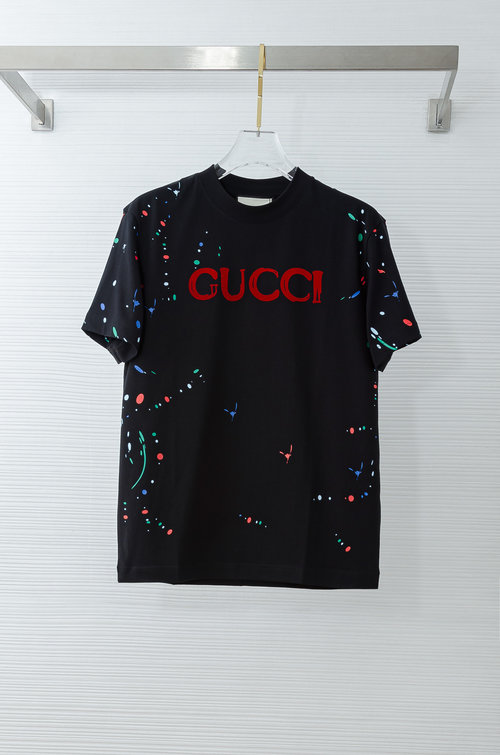 Gucci Casual Crew Neck Short Sleeve T-Shirt with Flocked Letters