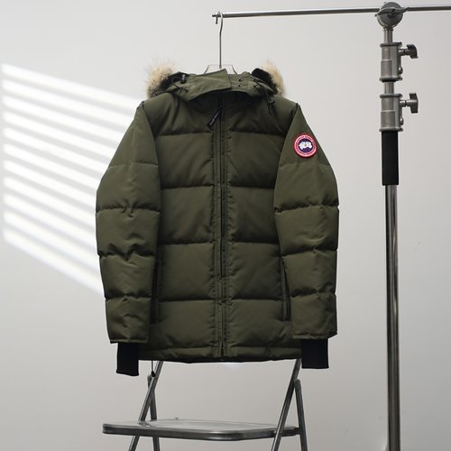 Canada Goose Direct Factory Supply, Military Green Hooded Down Jacket