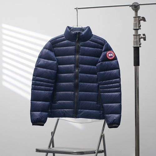 Canada Goose Stand-up Collar Down Jacket in Ocean Blue