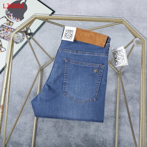 Loewe Comfortable All-season Jeans