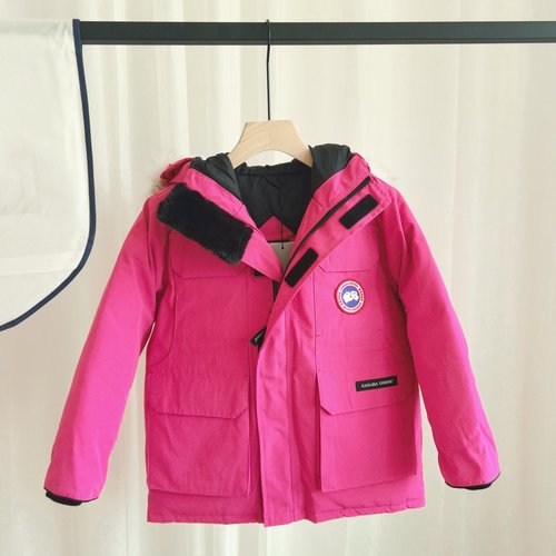 Canada Goose Unisex Kids 95 Goose Down Jacket Detachable Hood Fur Trim 