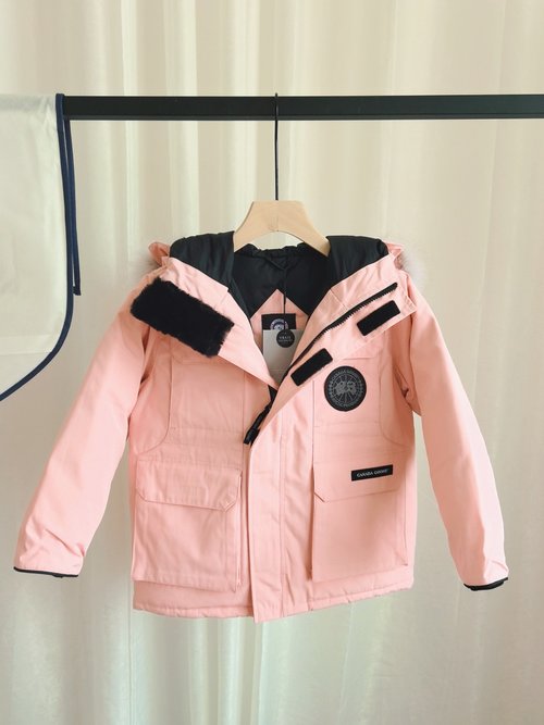 Canada Goose Kids 95 Goose Down Jacket, Wolf Fur Collar, Warm & Windproof