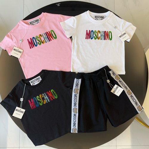 Moschino Kids Boys & Girls 100 Cotton Comfortable Stylish Outfit 