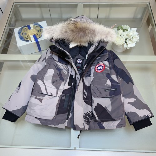 Canada Goose Kids Down Jacket Large Wolf Fur Collar Warm Waterproof 