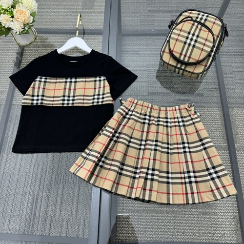 Burberry Girls Cotton T-Shirt & Skirt Set, Comfortable & Stylish