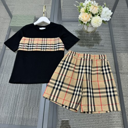 Burberry Kids Unisex Premium 100 Cotton Set Comfortable & Stylish