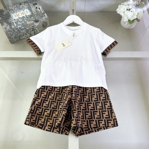 Fendi Kids Premium Set: Cotton Tee & Classic Printed Shorts