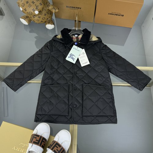Burberry Kids Unisex Classic Quilted Hooded Thick Cotton Coat