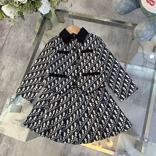 Dior High-End Girls 100 Cotton Set Comfortable & Stylish 