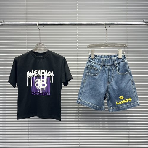 Balenciaga Kids Cotton Outfit Set with Graffiti Logo T-shirt
