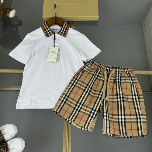 Burberry Unisex Kids Cotton Set - Comfortable & Stylish