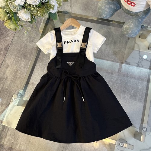 Prada Cute Girls High-End Cotton Skirt Set