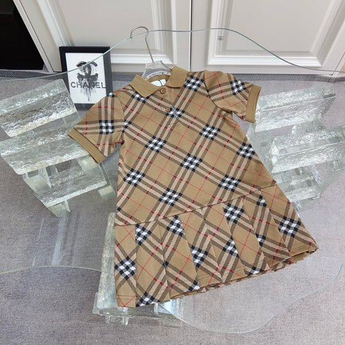 Burberry Girls Piqué Short Sleeve Pleated Dress with Tartan Panels 