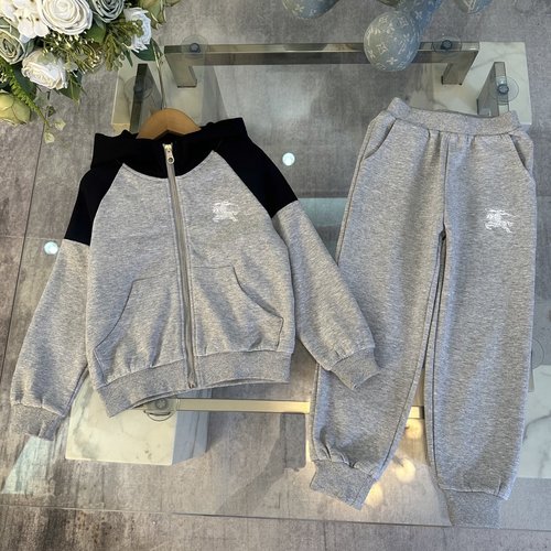 Burberry Kids Premium Cotton Set with Classic Horse Print