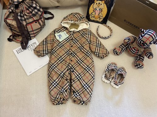 Burberry Kids Classic Plaid Hooded Fleece & Cotton Onesie