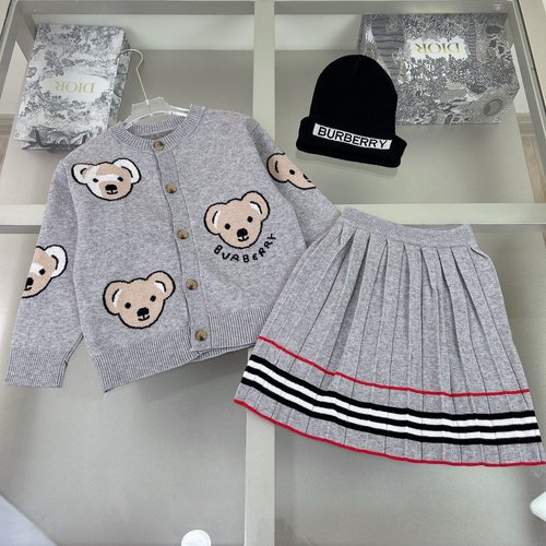 Burberry Unisex Kids Wool Blend Cardigan - Soft & Stylish