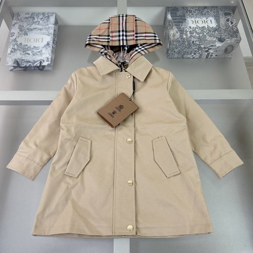 Burberry Kids Premium Cotton Trench Coat with Useful Pockets
