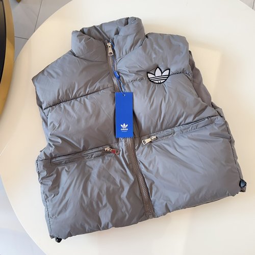 Adidas High-End Unisex Kids Quilted Vest Jacket – Comfortable and Stylish