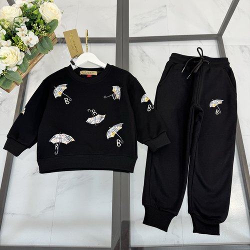 Burberry Kids Fleece Sweatshirt Set - Cozy & Stylish 