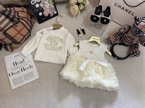 Chanel Unisex Toddler 2-Piece Fleece Outfit (Romper & Skirt)