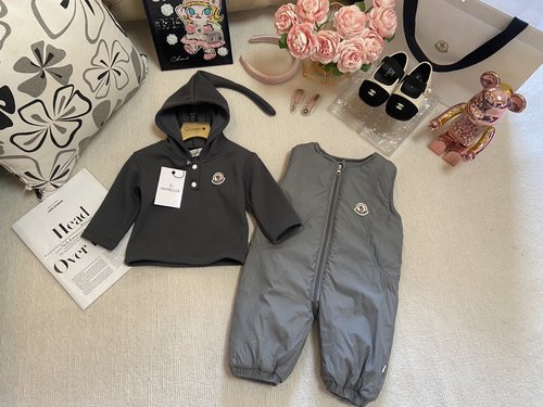 Moncler Unisex Toddler Fleece Top & Overalls Set 