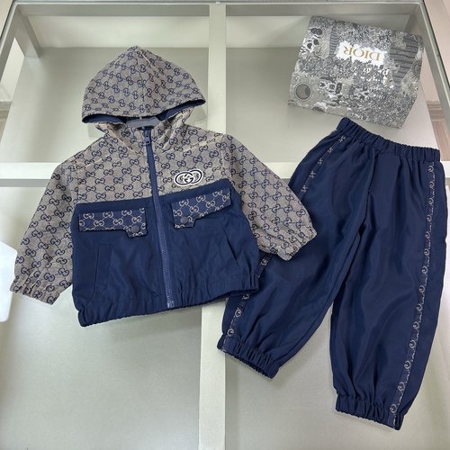 Gucci Kids All-over Logo Patchwork Cotton Set, Comfy & Stylish