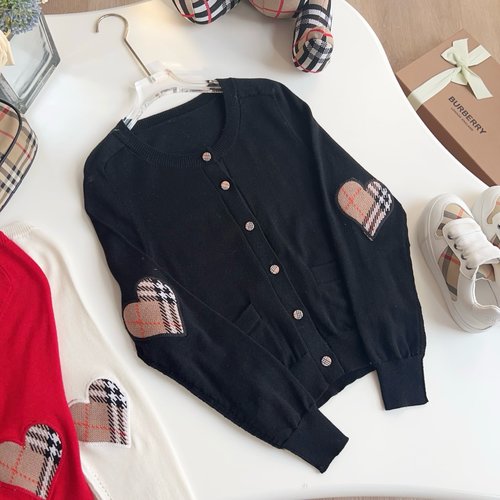 Burberry Unisex Kids Wool Blend Knit Cardigan with Stylish Sleeves